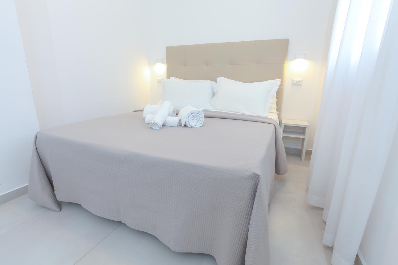 Hotel Tourist Meuble Rimini Bagian luar foto